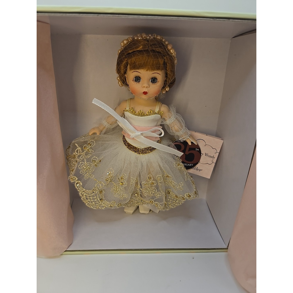 Limited Madame Alexander 8"85th Anniversary Wendy Doll COA 130/750 NRFB Hard Box